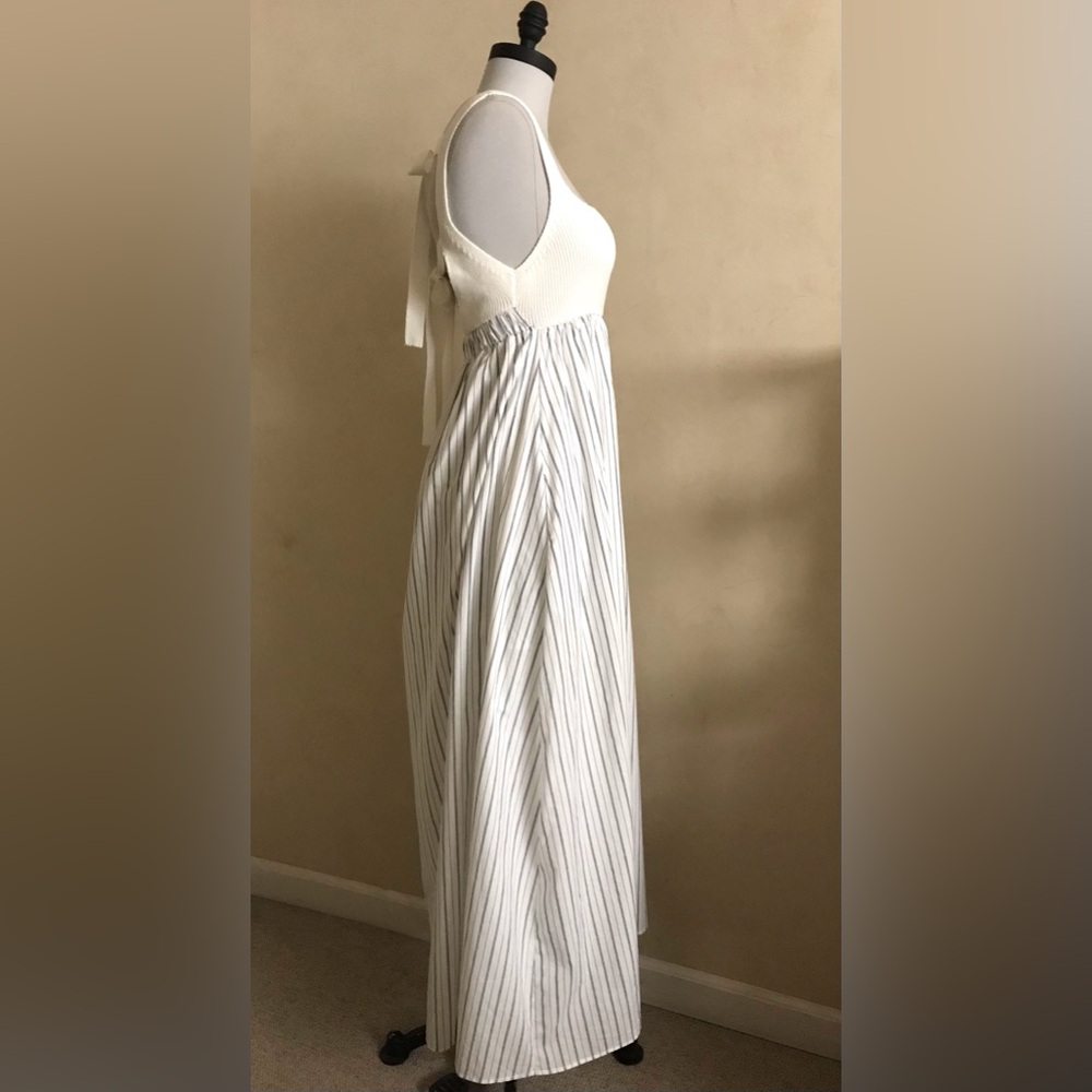 Chic White and Blue Striped Maxi Dress NWOT - Picture 5 of 11